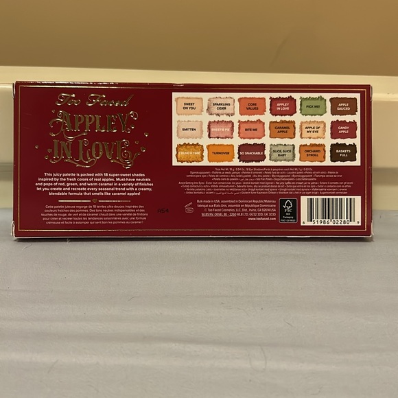 Too Faced Limited Edition Appley In Love - Picture 2 of 3